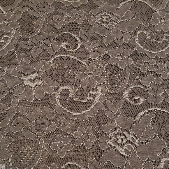 Womans Talula Grey Lace Tanktop - Picture 2 of 3